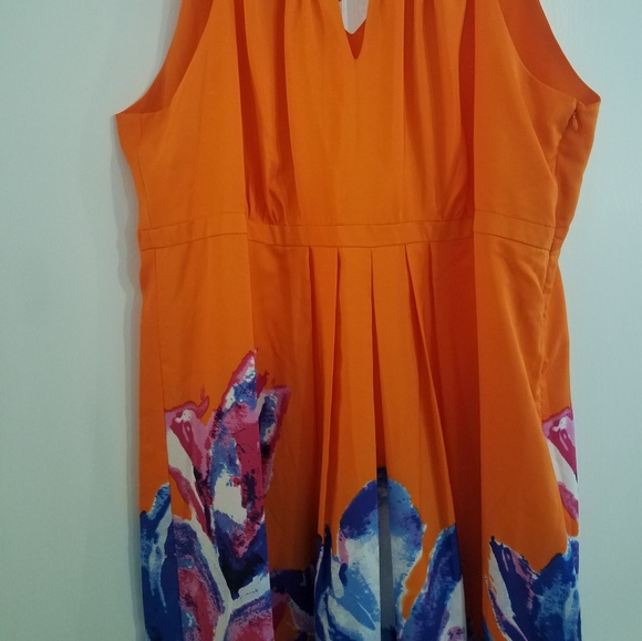 Maxi Dress - Picture 5 of 7